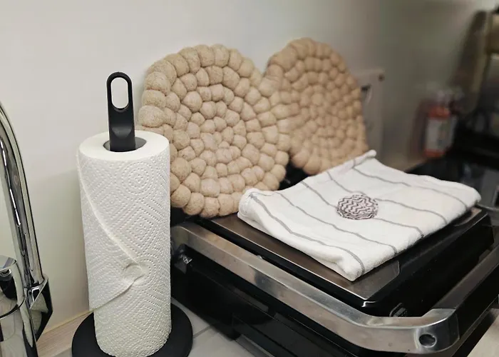 דירה Silence Free Wifi טמפרה